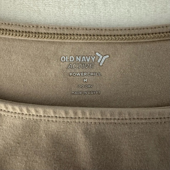 Old Navy - Active Powerchill Crop Top - Picture 3 of 3